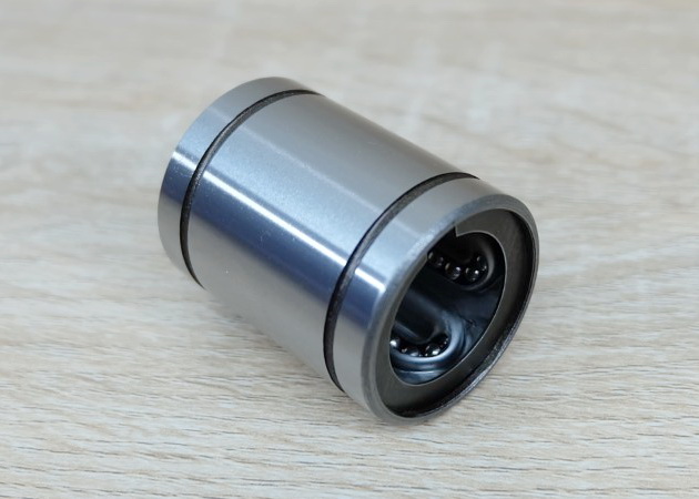 LM20GA Steel Retainer Linear Ball Bearing (Long-Life)