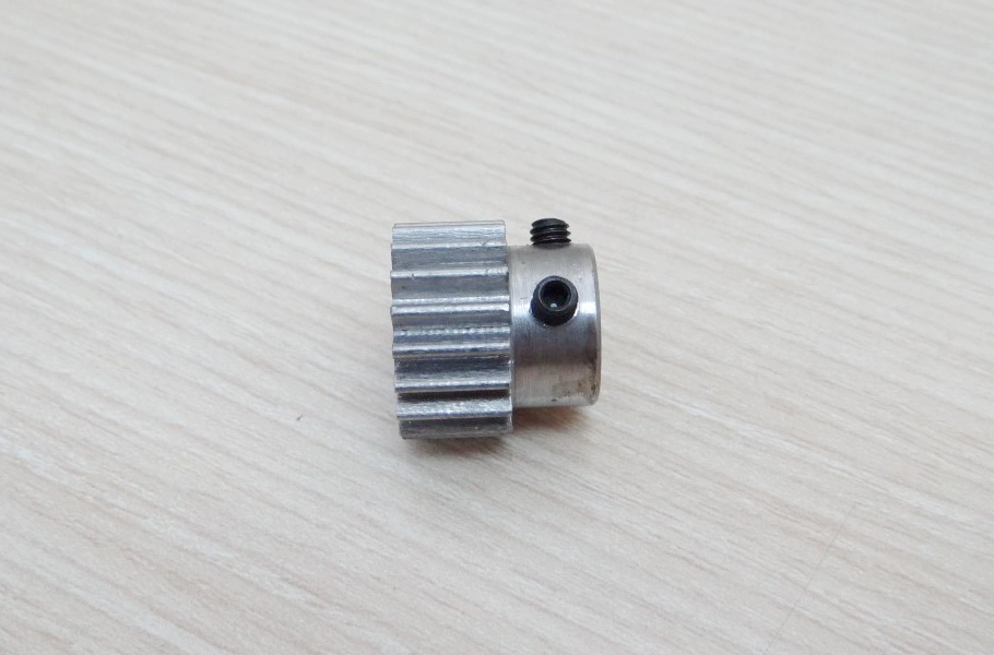 Spur Gear Pinion 1.0 Mod 18Teeth Bore 10mm (straight teeth - เฟืองตรง)