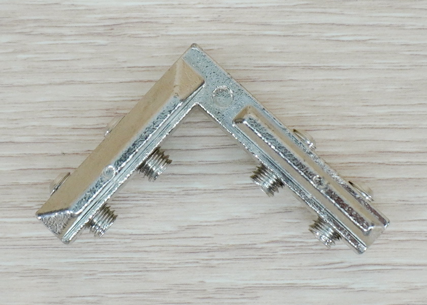 Inner Bracket 4-Hole สำหรับ Series 40 Alu Profile + น็อตยึด M6