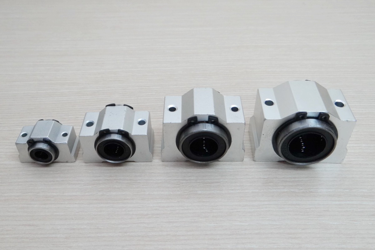 SCV12UU Linear Ball Bearing Block 12mm