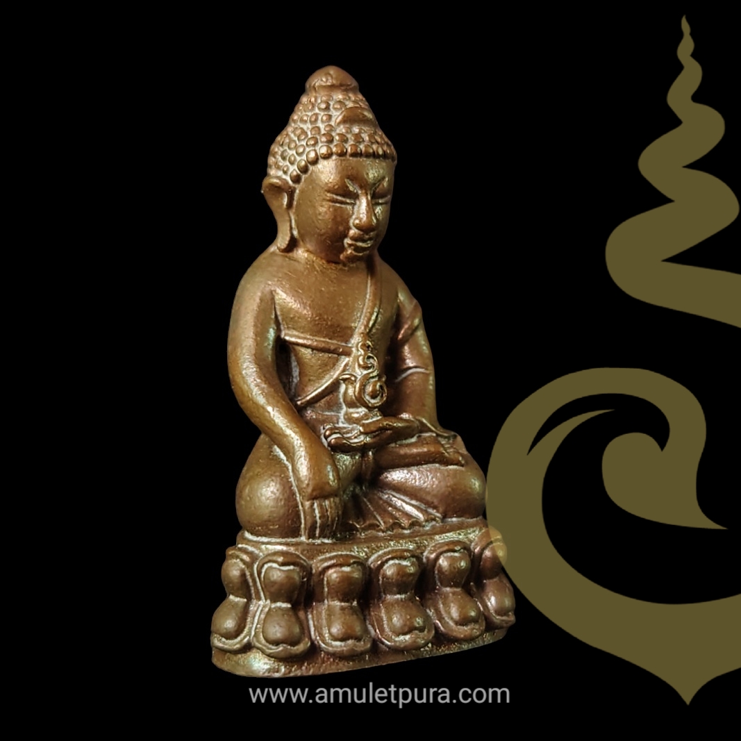 พระกริ่งพรหมบวร เนื้อทองผสมหล่อโบราณ รุ่นพรหมบวร ปี53 วัดบวรนิเวศวิหาร กรุงเทพฯ (ใต้ฐานตอกโค้ด หมายเลข 530)