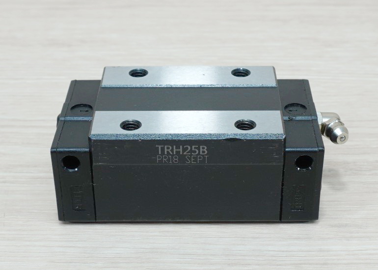 TRH25B Square Slide Block (TRHG25B)