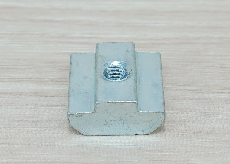 T-Nut M5 (20 ตัว/ชุด) 18x8mm สำหรับ 40 Alu Profile