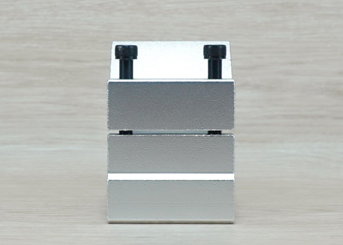 80mm Spindle Motor Clamp Mount Bracket 70x122x102mm - Screw M8