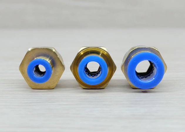 PC10-04: 10mm to 1/2BSP (20.5mm) Pneumatic Fittings Brass Quick Connectors