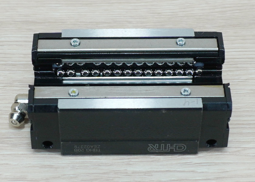 TRH20B Square Slide Block (TRHG20B)