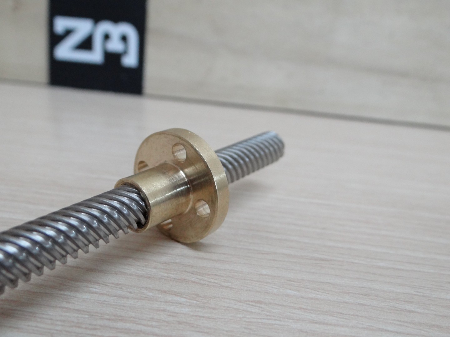 T8 Lead Screw Dia 8mm ยาว 600mm (Lead 12mm) + Copper Nut