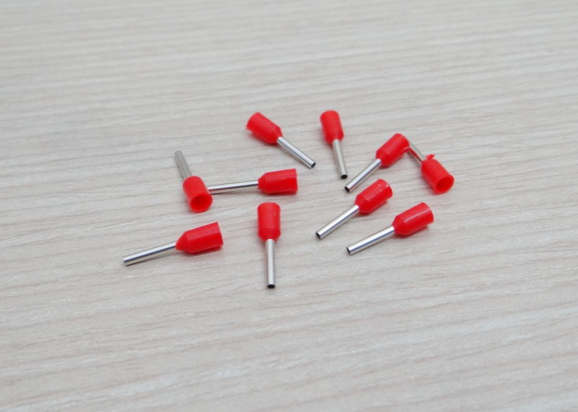 E0508 (Red) Terminal เหมาะกับสาย 22AWG (แพ็ค100ชิ้น)