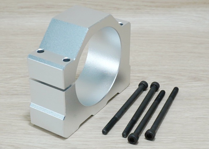 80mm Spindle Motor Clamp Mount Bracket 42x122x102mm - Screw M6