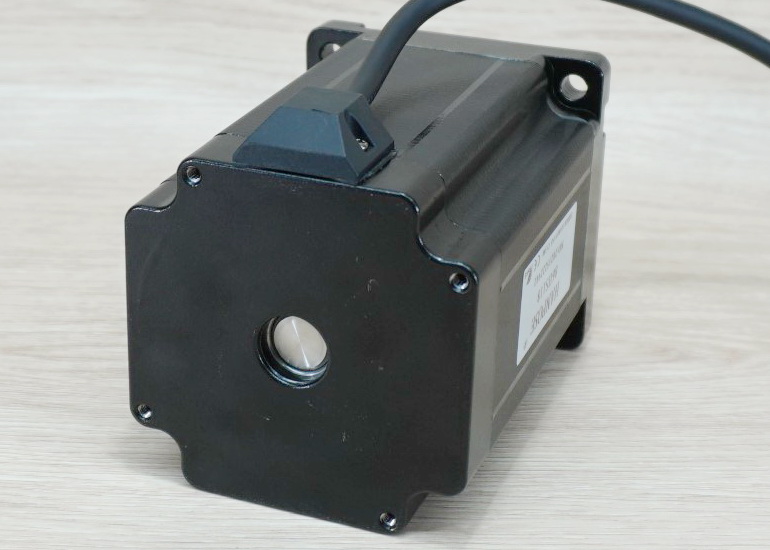 HANPOSE - Stepper Motor (Nema34) แรงบิด 8N.m 6A Shaft 14mm (86HS118)