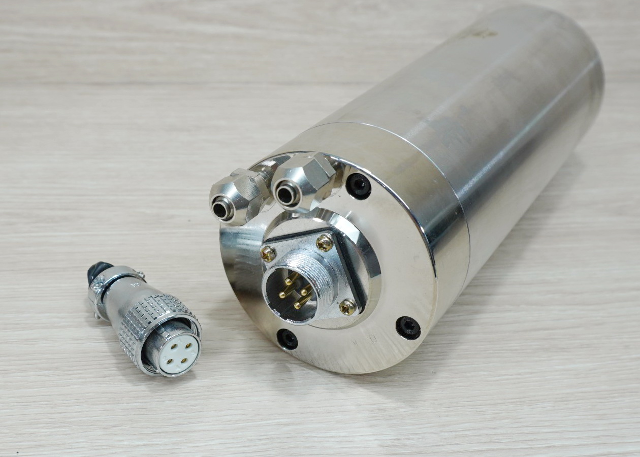 2.2 kw 220V ER20 Water Cooled Spindle Motor (3 Bearing) GDZ80-2.2B Ø80x213 mm