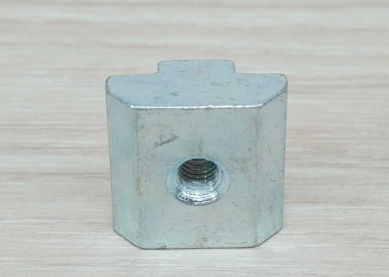 T-Nut M5 (20 ตัว/ชุด) 18x8mm สำหรับ 40 Alu Profile