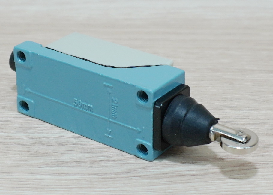 ME(TZ)-8122 Limit Switch AC 250V/6A (Silver Contacts) IP65