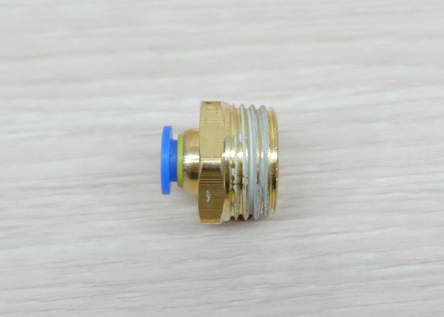 PC6-04: 6mm to 1/2BSP (20.5mm) Pneumatic Fittings Brass Quick Connectors