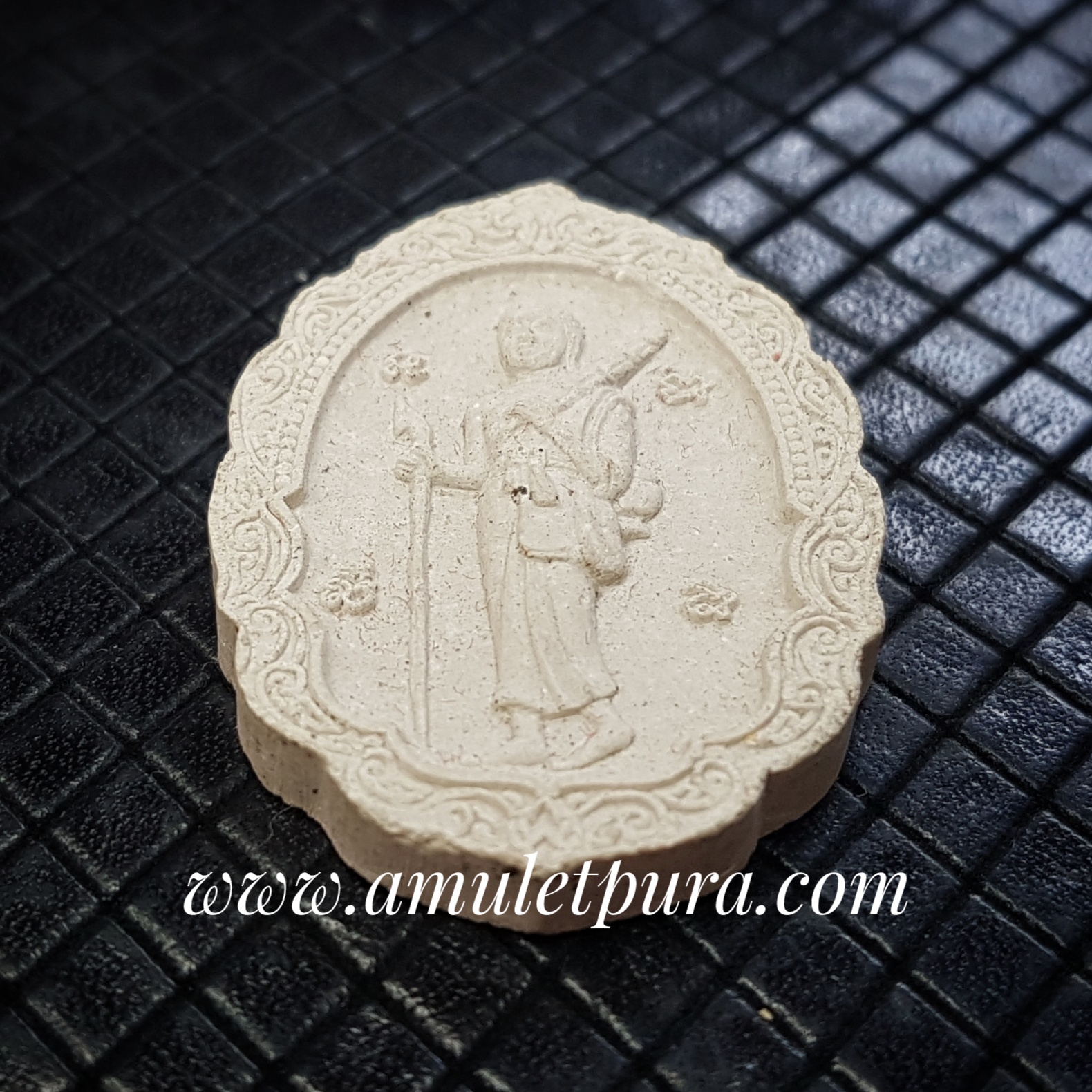 เหรียญพระสีวลีมหาลาภ ปี52 หลวงพี่น้ำฝน วัดไผ่ล้อม จ.นครปฐม