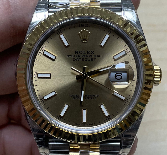 ROLEX DJ 41 MM. YELLOWGOLD VSF