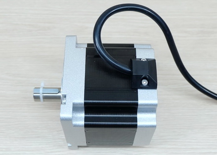 Leadshine - Stepper Motor (Nema34) แรงบิด 4.5N.m 4A Shaft 14mm (86CM45-0-I14)