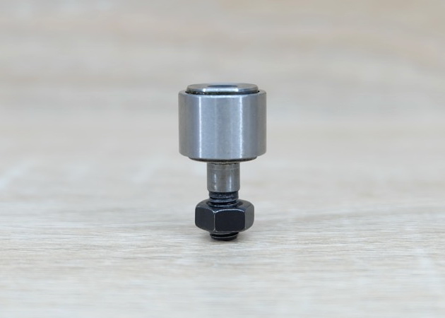 CF5/KR13 Cam Follower Needle Roller Bearing M5X0.8mm