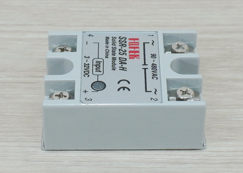 Solid State Relay, SSR-25DA-H, input 3-32VDC output 90-480VAC, 25A