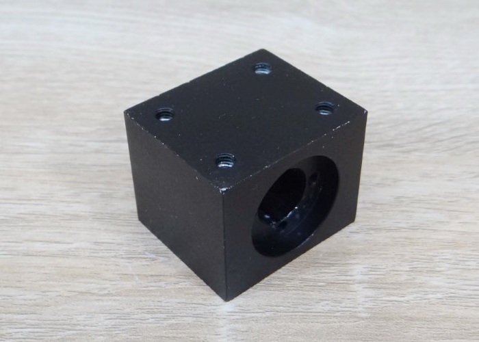 Aluminium housing สำหรับ Nut ลดการคลอน T8 (Black)
