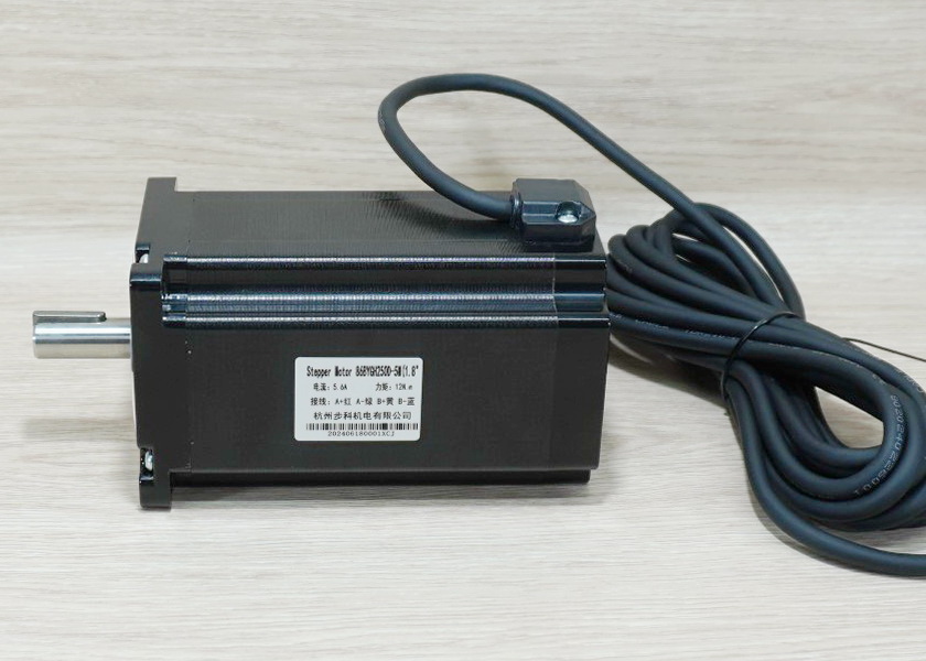 Stepper Motor (Nema34) แรงบิด 12N.m 5.6A Shaft 14mm (86BYGH250D) - 5m Cable