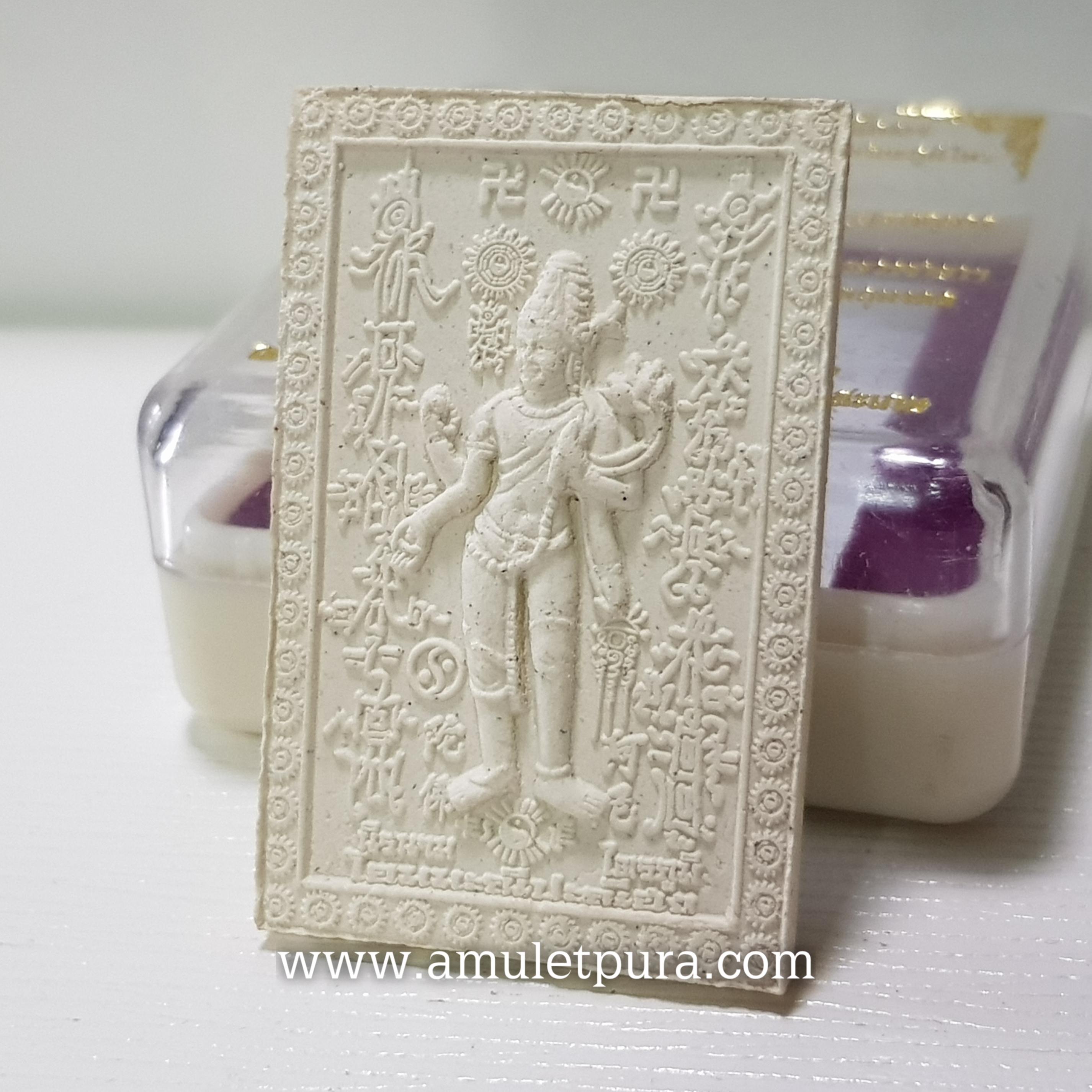 เจ้าแม่กวนอิม รุ่นกวนอิมมหาโพธิสัตว์ สุขาวดีภูมิไตรโลกาโลกนาถ ปี52 อ.หม่อม นิรนาม ไตรภูมิ วัดบ้านหนองตะเคียน จ.ศรีสะเกษ