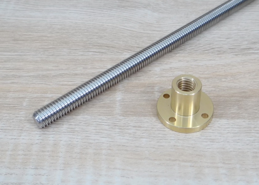 T12 Lead Screw Dia 12mm ยาว 1000mm (Lead 4mm) + Copper Nut