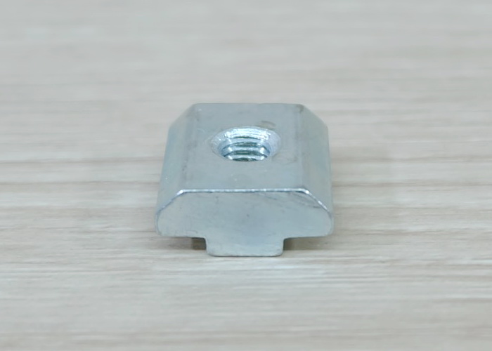 T-Nut M6 (20 ตัว/ชุด) 18x8mm สำหรับ Series 40 Alu Profile