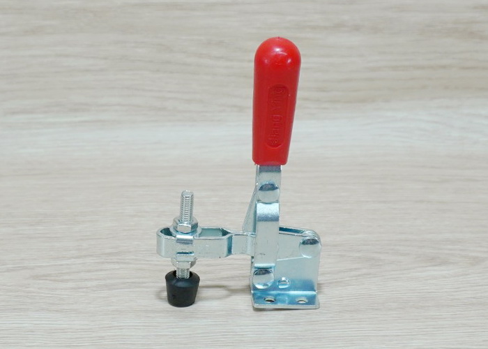 102B - 104mm Vertical Type Toggle Clamp 100kg Holding Capacity