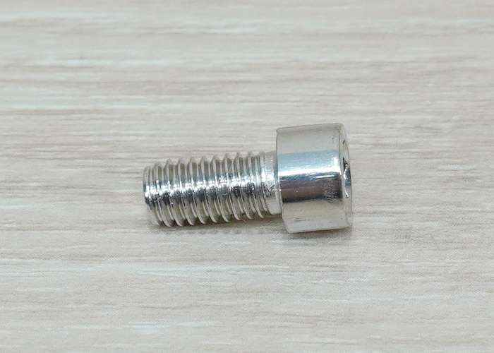 สกรูหัวจมสเตนเลส 201 Screw M6 ยาว 12mm (20 ตัว/ชุด)