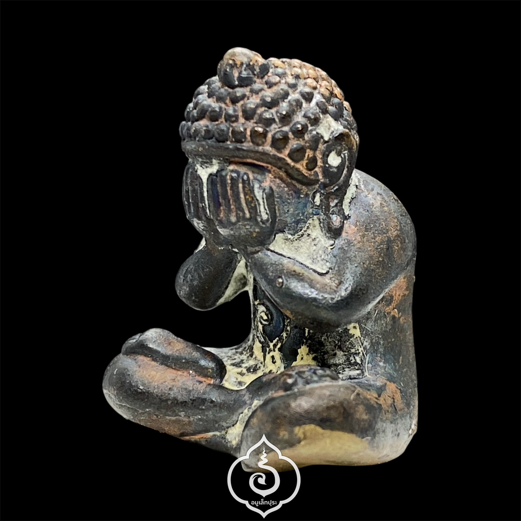 พระปิดตาเทพบันดาล หลวงปู่สอ อายุ 113 ปี (เนื้อมหาชนวน เทเพชรฆาตฤกษ์) ปี61 วัดโพธิ์ศรี จ.นครพนม (ก้นอุดเทียนชัย อุดมวลสารว่านเครือร้อยปลา มีโค้ด หมายเลข 2930)