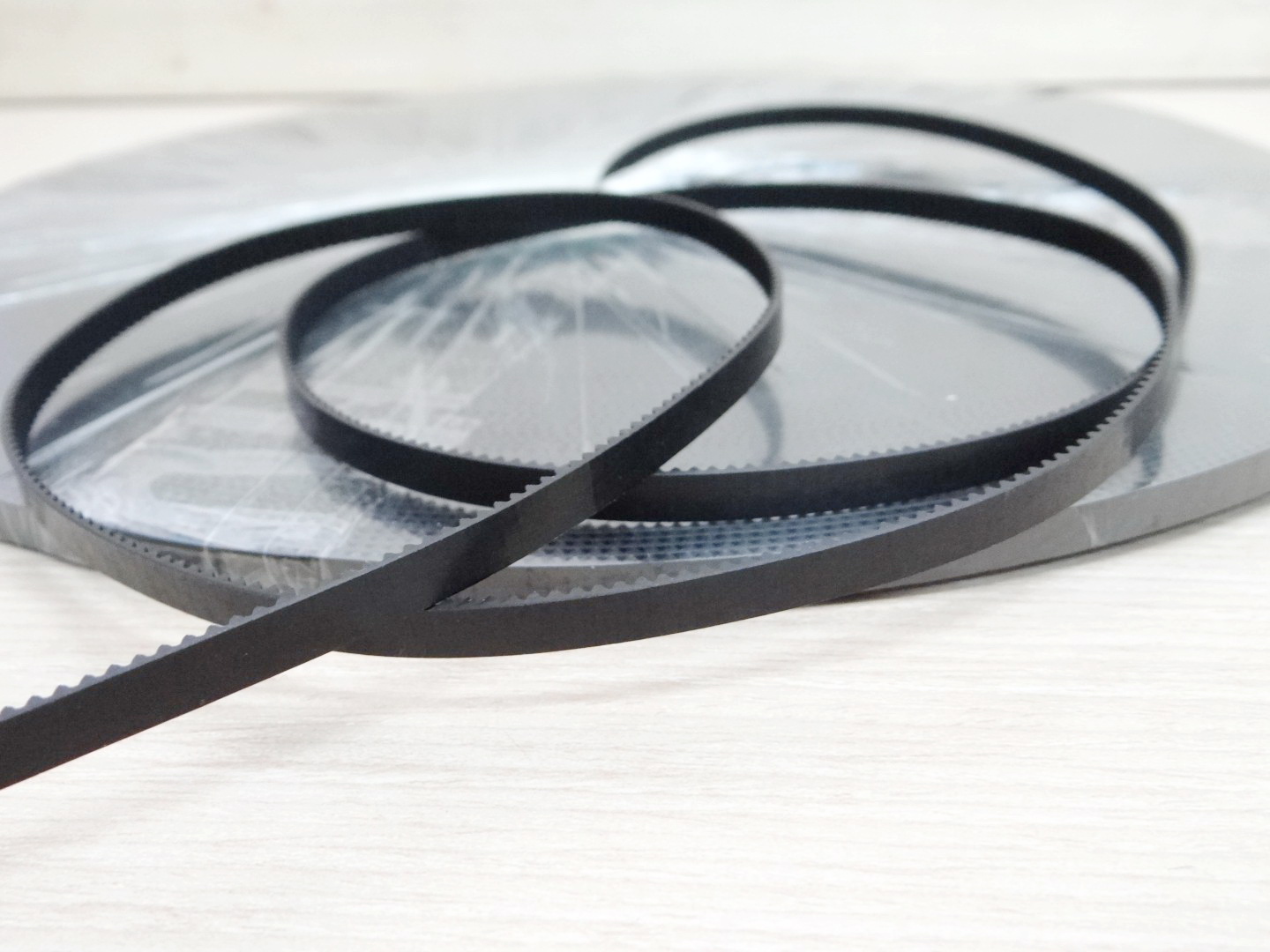 2GT-5mm PU Timing Belt Steel Core สีดำ (สานแถบเส้นเหล็กในสายพาน ราคา/1เมตร)