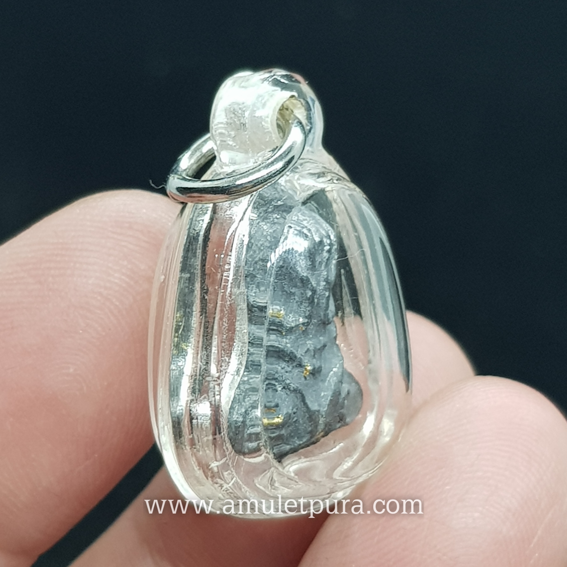 พระปิดตานะหัวเข่า(ชินตะกั่ว)ปี15 หลวงปู่เอี่ยม วัดโคนอน กรุงเทพมหานคร(พร้อมกันน้ำ ตอกโค้ดด้านหลัง)