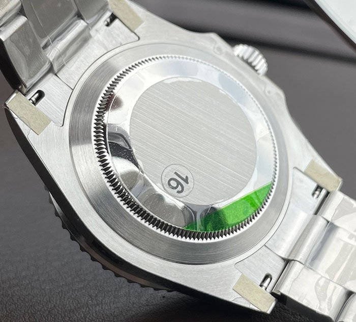 ROLEX SUBMARINER NO DATE 41MM. VSF