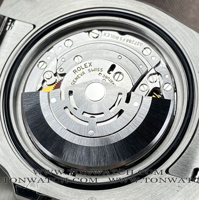 ROLEX SUBMARINER NODATE 40 MM. VSF