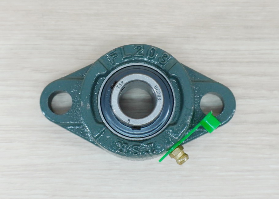 UCFL203 Flange Bearing Unit 17mm Cast Iron Housing Self-aligning