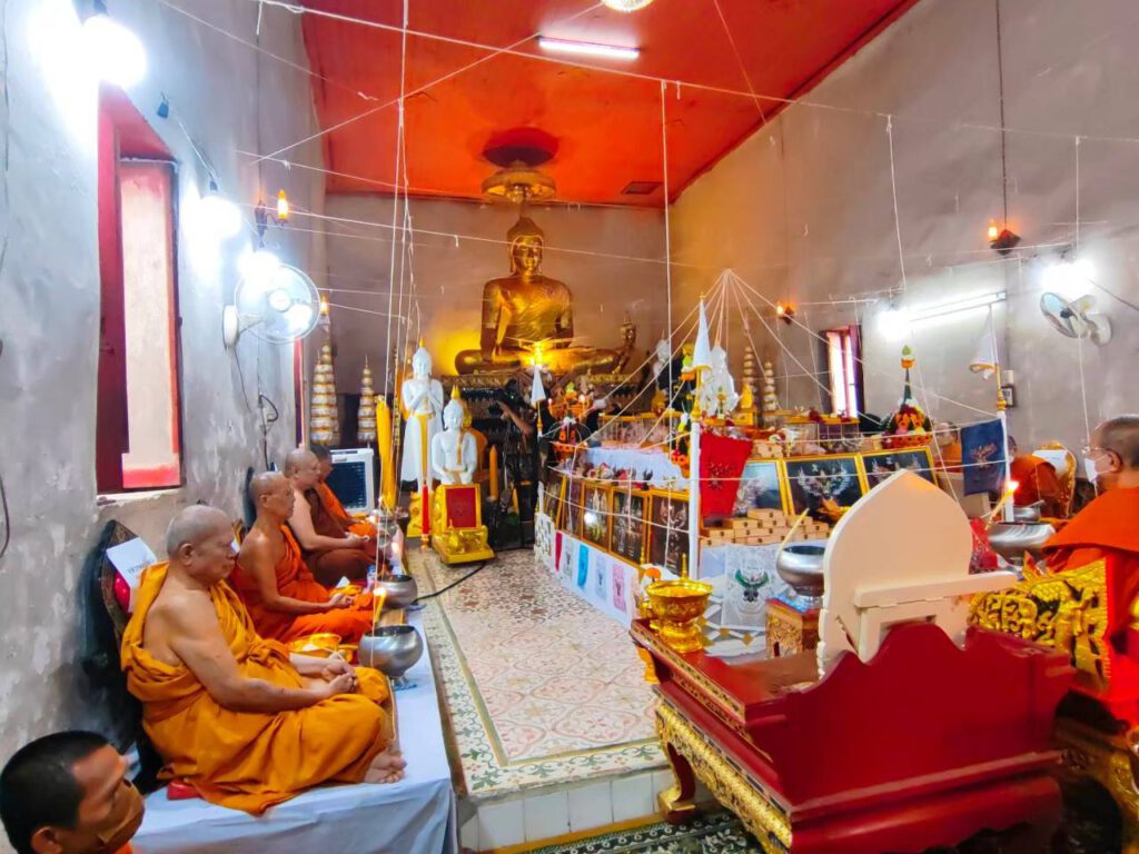 พญาครุฑทรงฤทธิ์ บังเกิดทรัพย์ (เนื้อทองแดงผิวรุ้ง หลังยันต์พุฒซ้อน) รุ่นแรก ปี65 วัดครุฑธาราม จ.พระนครศรีอยุธยา (มีโค้ด หมายเลข 442)