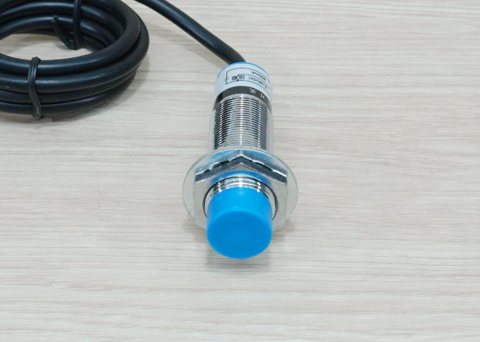 LJ18A3-8-Z/BX (NPN, NO ระยะ 8mm) 6-36V DC Inductive proximity switch sensor