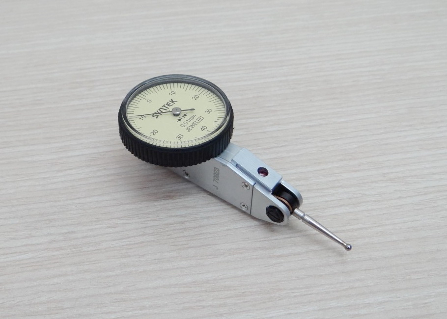 Syntek, 0-0.8mm shockproof Dial Test lever Indicator 0.01mm (diameter yellow face 33.5mm) Accuracy ±0.01mm
