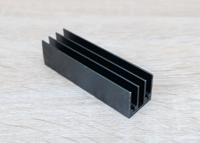 Heatsink 16 x 16 x 60 mm Black Aluminium Alloy