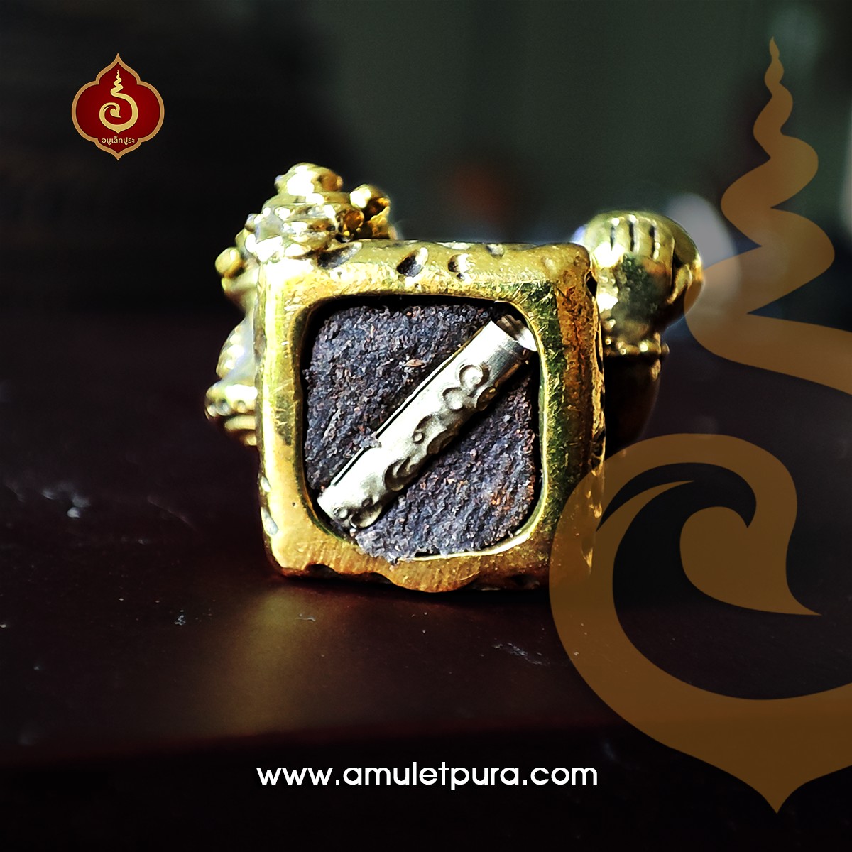 กุมารีดูดทรัพย์รับเงิน ชุดเหรียญเงิน (ทองเหลืองอุดมวลสารฝังตะกรุด) ปี54 ครูบาสุบิน สำนักสงฆ์บ้านร้านตัดผม จ.ชุมพร (มีโค้ด)