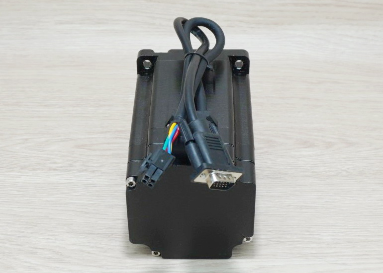 Hybrid Closed-Loop Stepper Motor (Nema34) 86HBS85 แรงบิด 8.5N.m 5.6A Shaft 14mm + HBS860H Driver