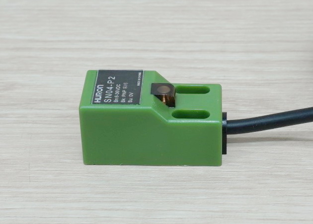 SN04-P2 (PNP, NC ระยะ 4mm) 6-36V DC Inductive Proximity Switch