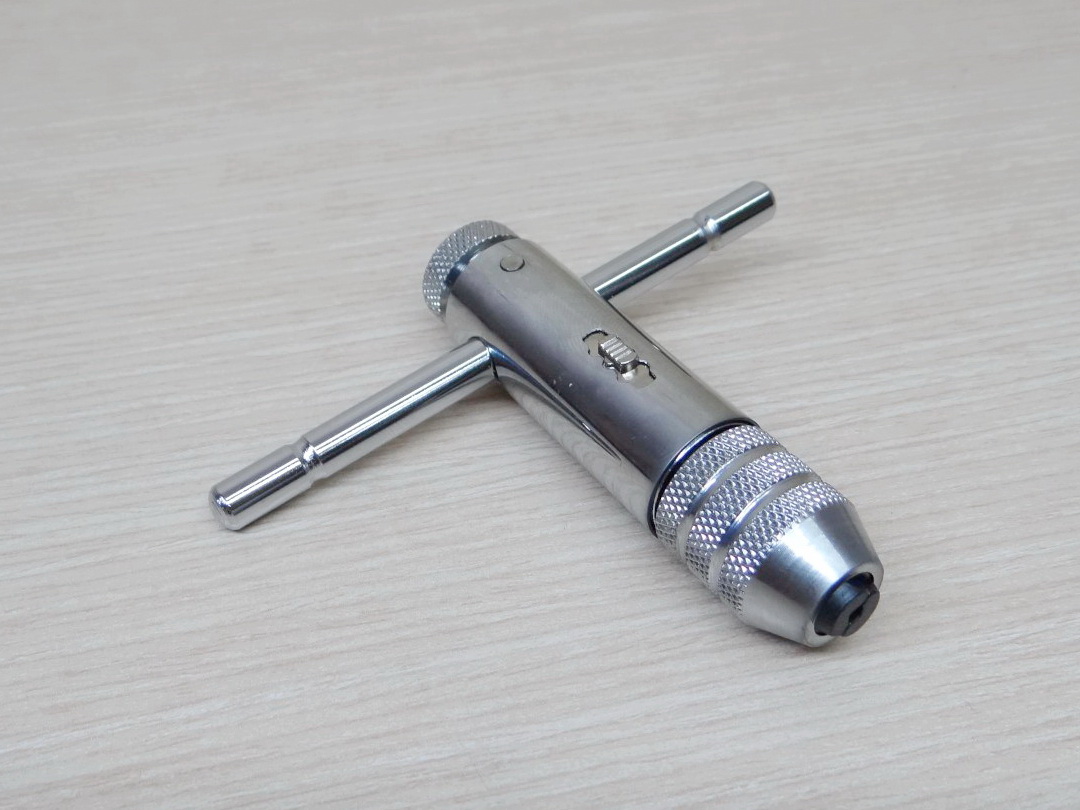 Reversible M3-M8 T Bar 85mm Handle Ratchet Tap Wrench Holder