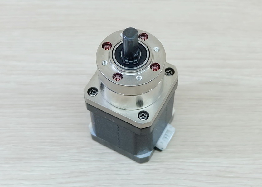 HANPOSE-Planetary Gearbox Ratio 5.18:1 Nema17 Stepper Motor (17HS8401S-PG5.18) - 2.69 N.m