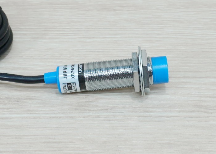 LJ18A3-8-Z/BX (NPN, NO ระยะ 8mm) 6-36V DC Inductive proximity switch sensor