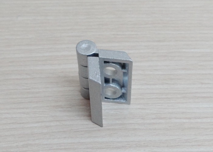 บานพับ Zinc Alloy Hinge for Alu-Profile 2020 ระยะรู 20x14 mm (สีเงิน)