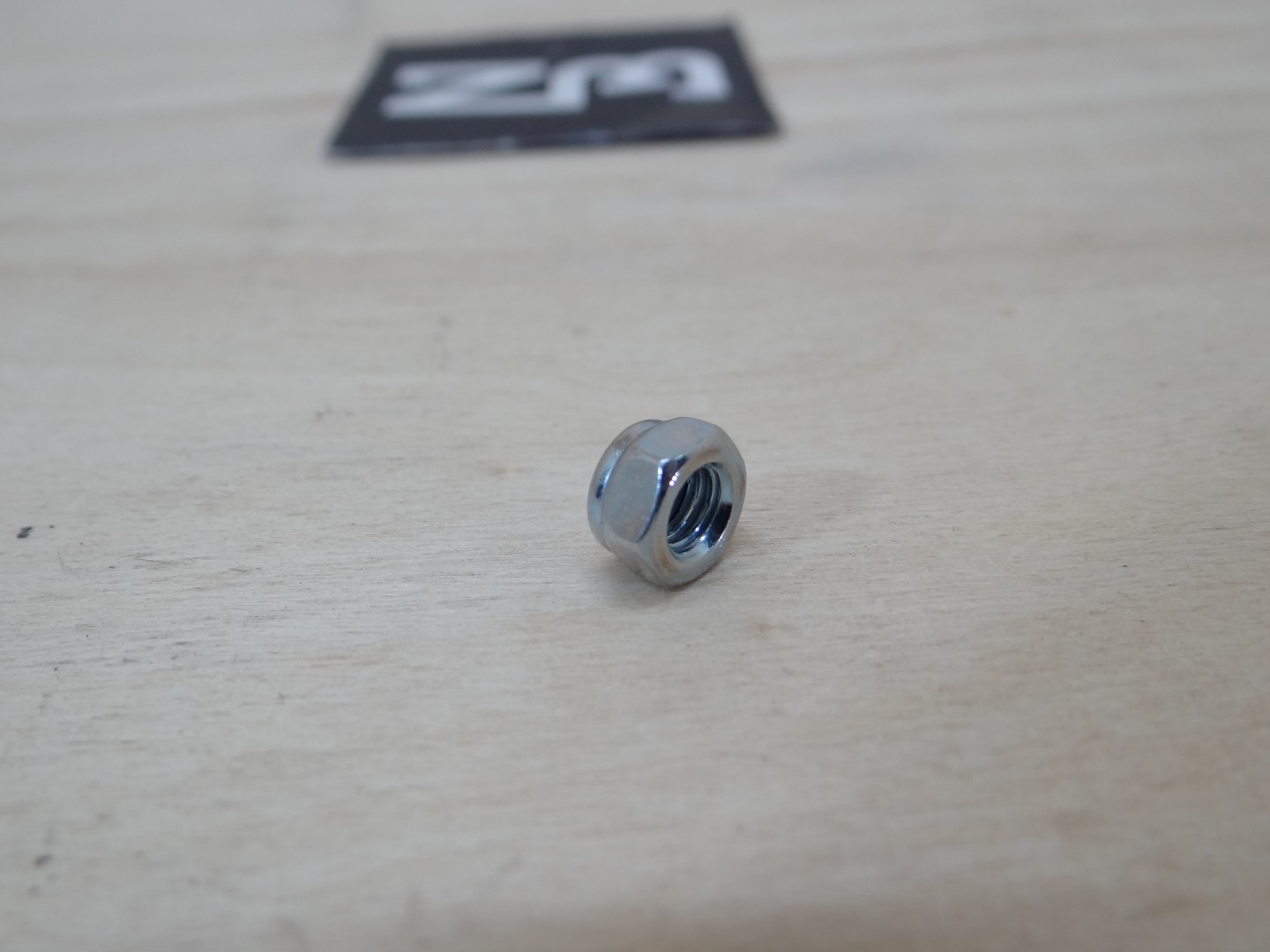 หัวน็อตล็อค Hex Lock Nut M4x0.7 (10ตัว/ถุง)