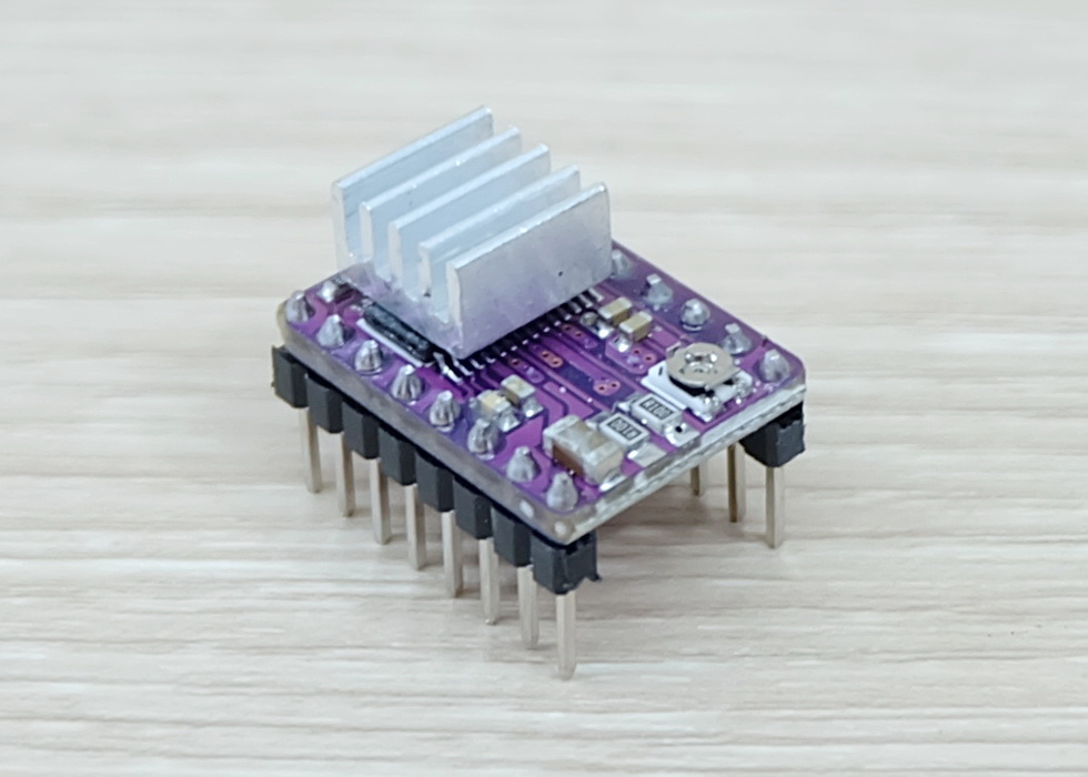 Aluminum Heat Sink 8.8 x 8.8 x 5 mm (ชุด 4 ชิ้น)