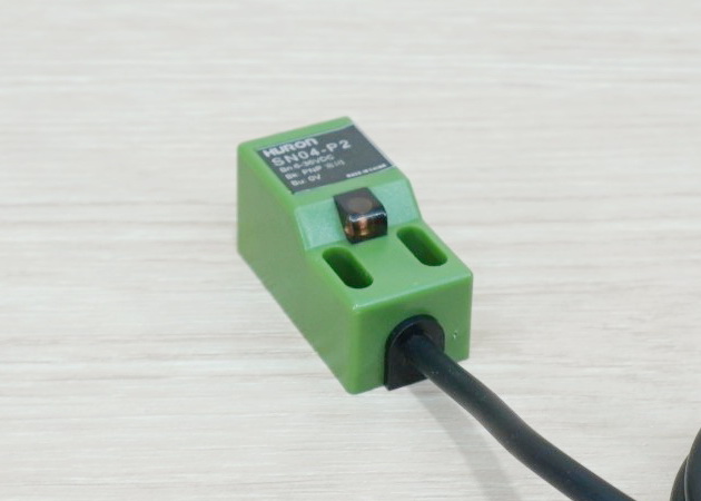 SN04-P2 (PNP, NC ระยะ 4mm) 6-36V DC Inductive Proximity Switch